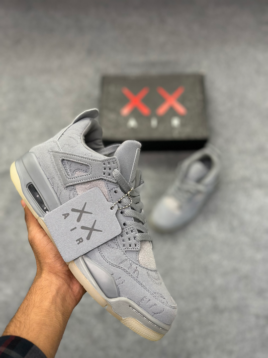 Jordan 4 Retro Kaws (1:1)