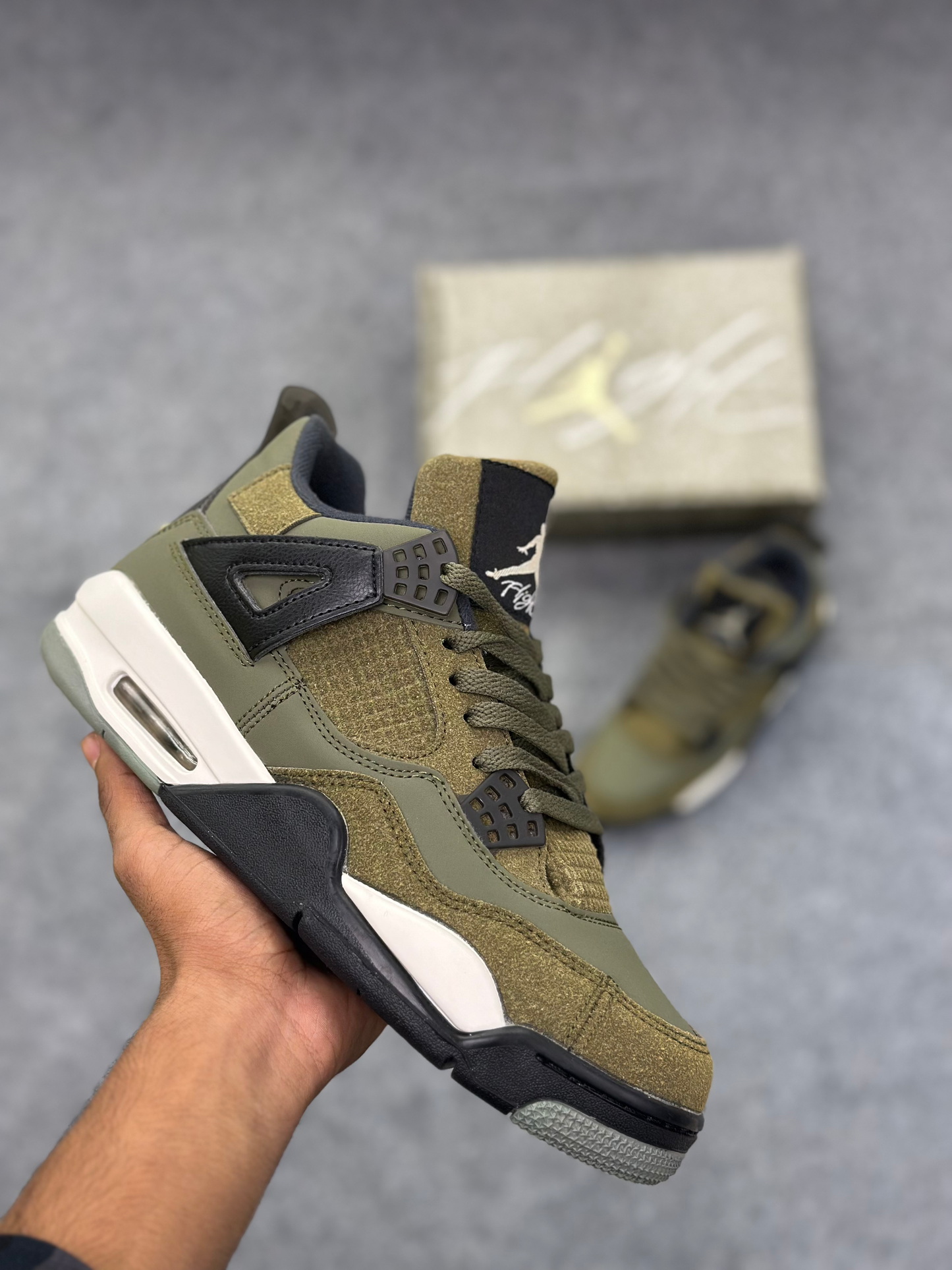 Jordan 4 Retro SE Craft Medium Olive (1:1)