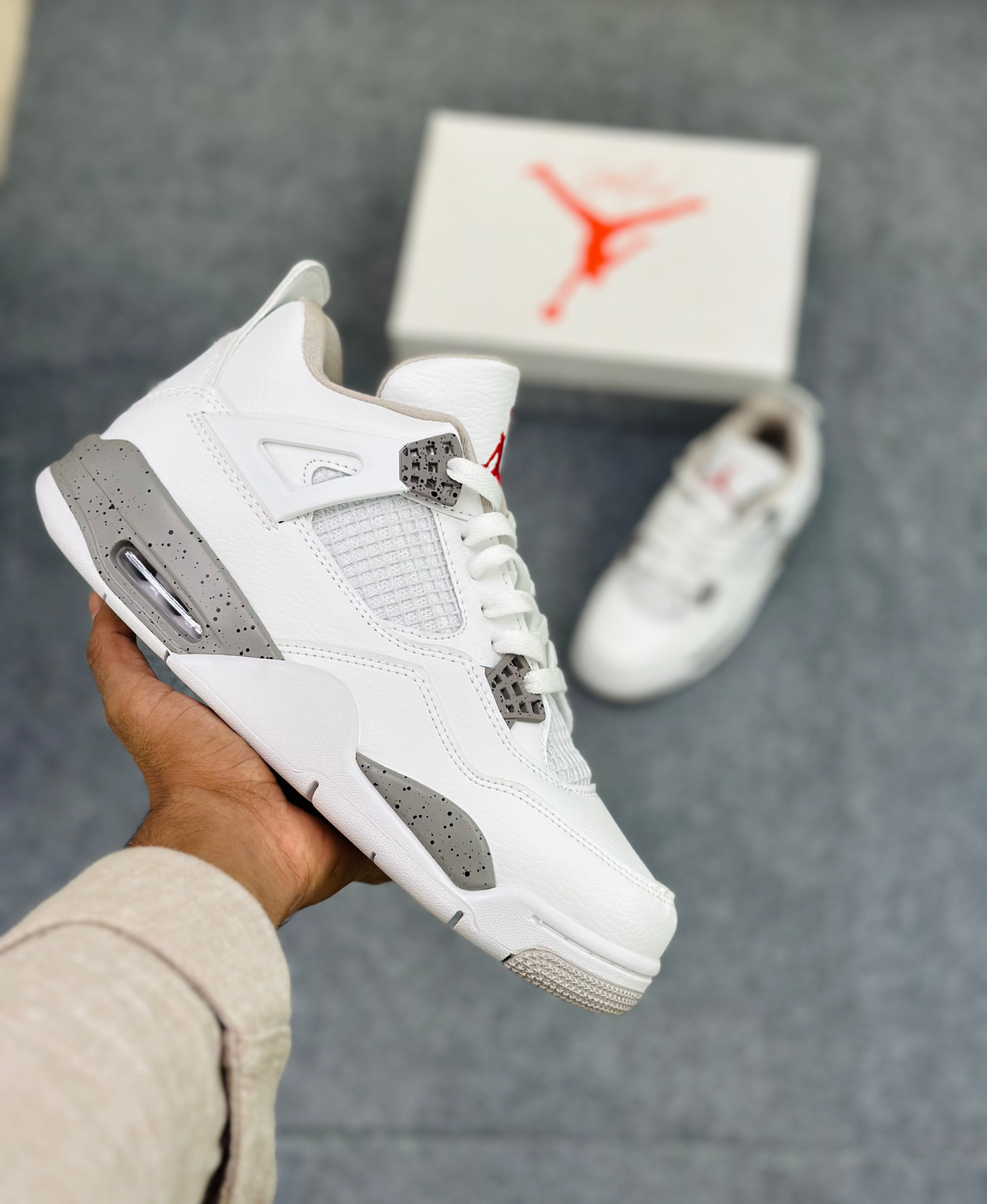 Jordan 4 Retro White Oreo (1:1)