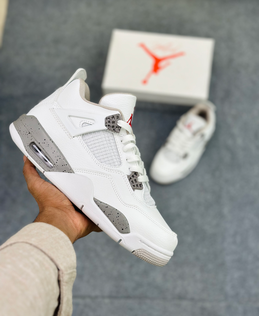 Jordan 4 Retro White Oreo (1:1)